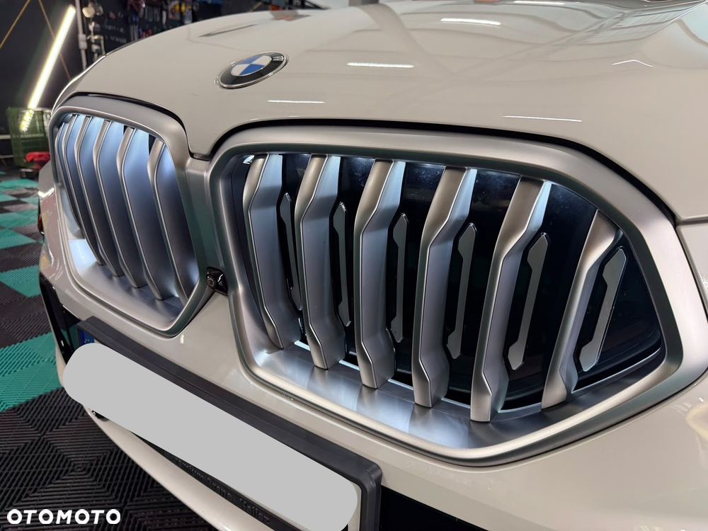 BMW X6 - 14