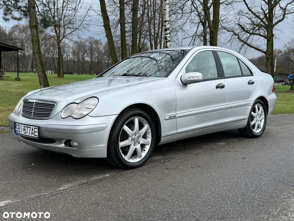 Mercedes-Benz Klasa C 200 CDI Classic - 1