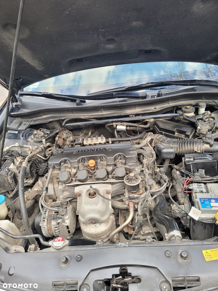 Honda Accord 2.0 Lifestyle - 12