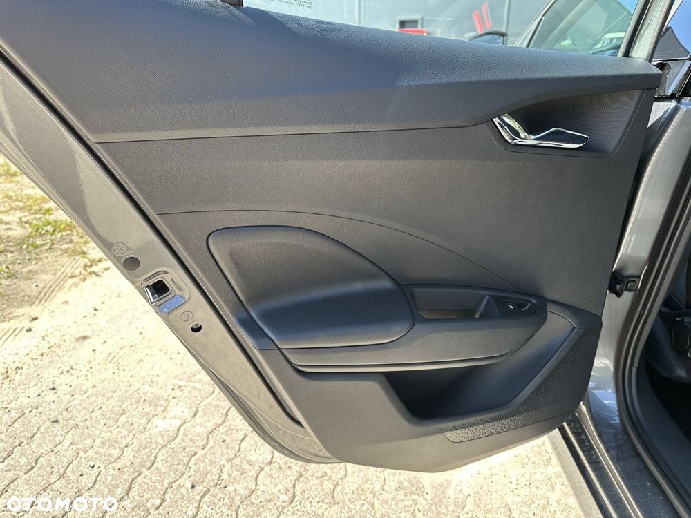 Skoda Fabia 1.0 TSI Drive DSG - 23