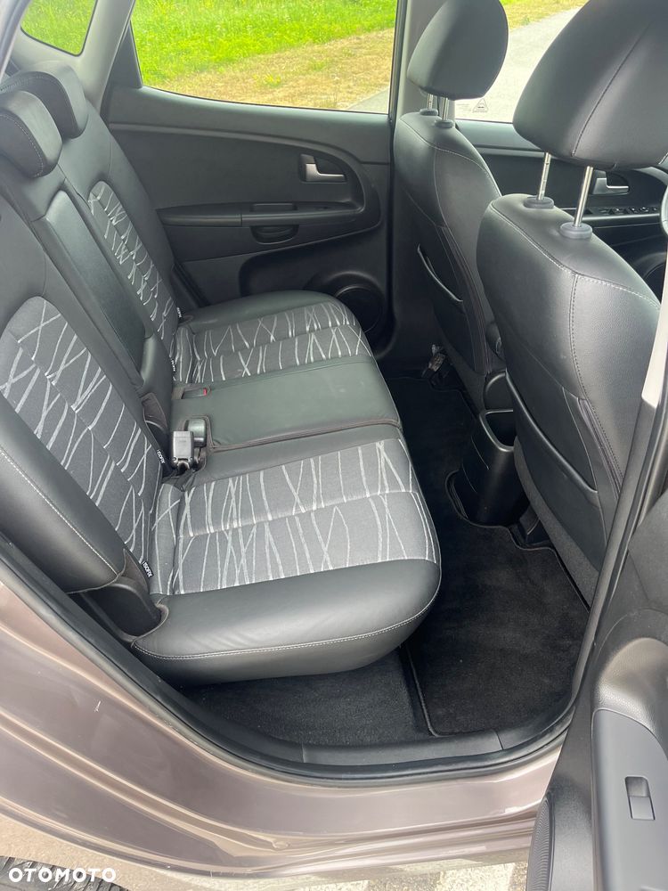 Kia Venga 1.6 CVVT Mind - 20
