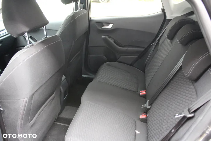 Ford Fiesta 1.0 EcoBoost Hybrid S&S TITANIUM X - 31