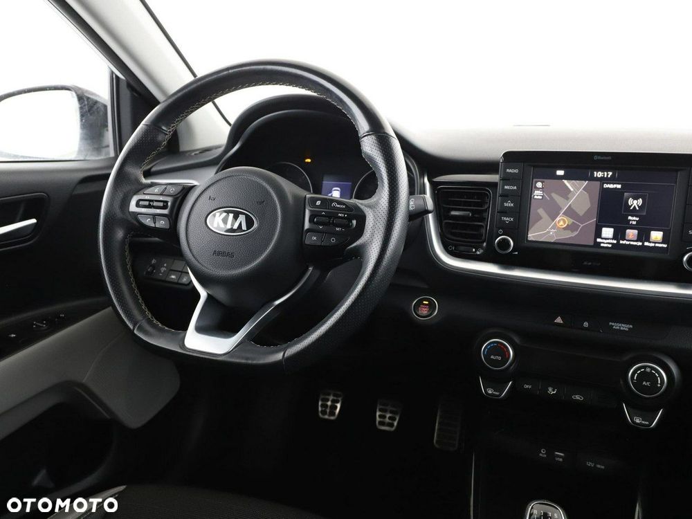 Kia Stonic 1.6 CRDi L - 17