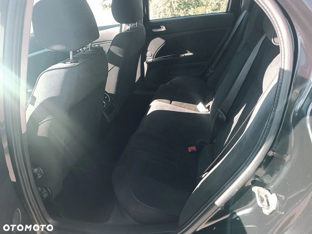 Alfa Romeo 159 1.8 TBI 16V - 12