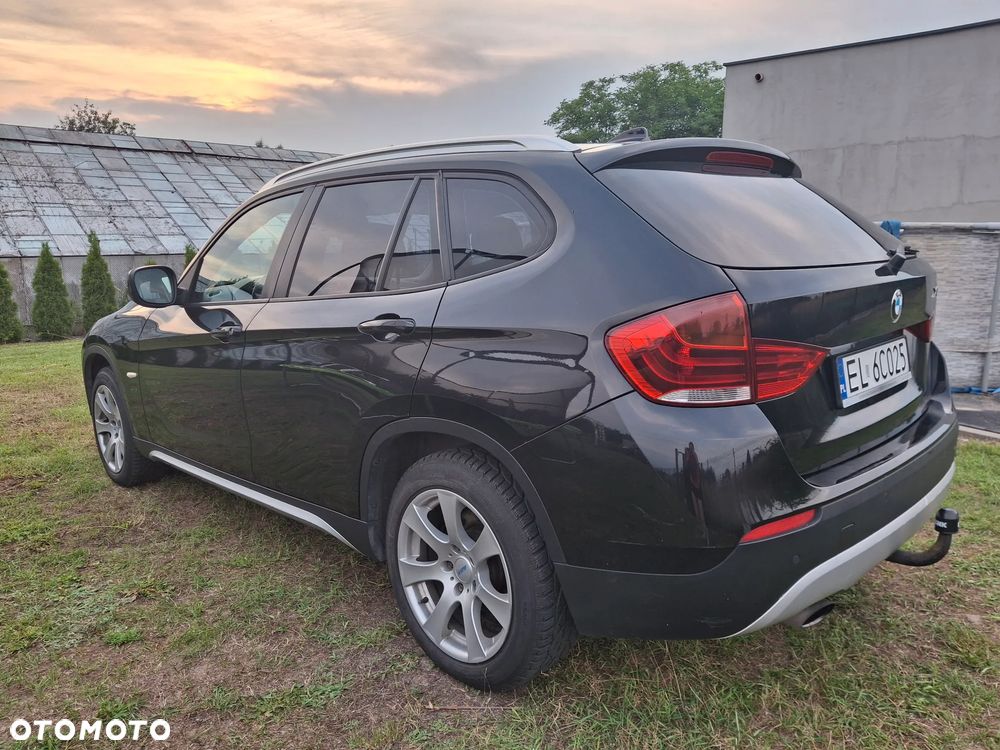 BMW X1 xDrive20d - 15