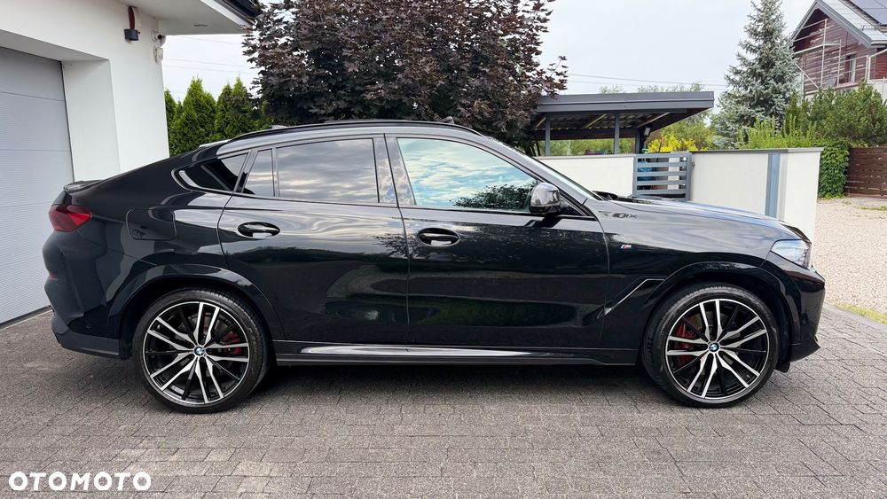 BMW X6 xDrive40d - 9