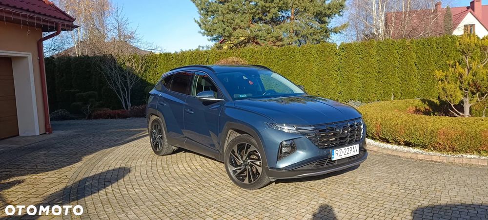 Hyundai Tucson 1.6 T-GDi HEV Executive 4WD - 2