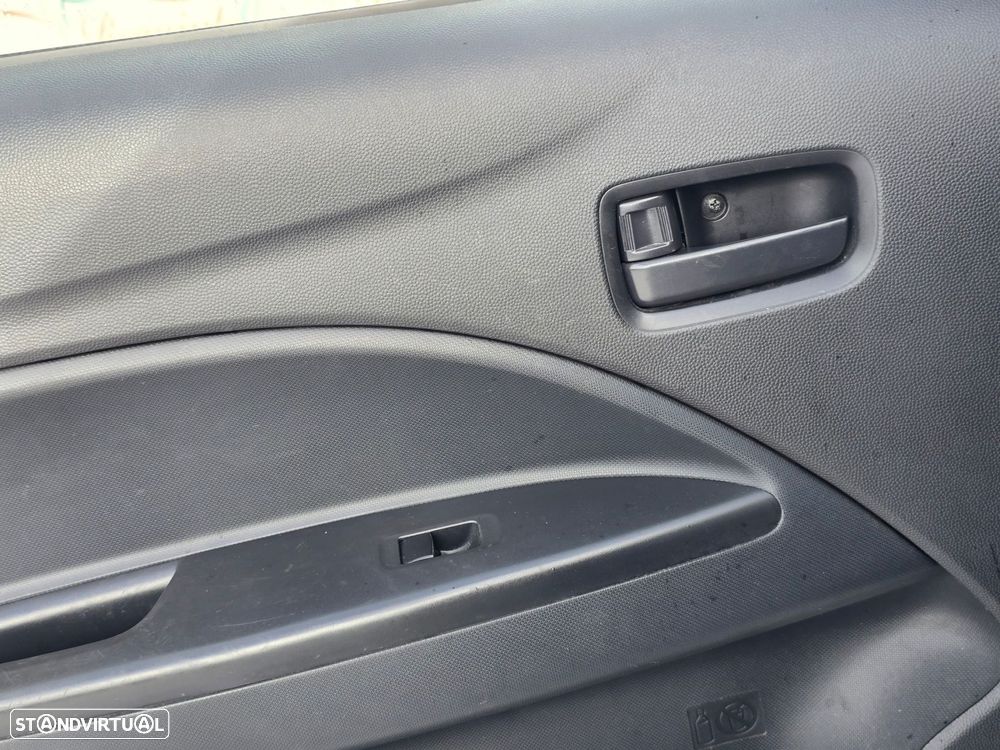 Mitsubishi Space Star 1.0 Active - 24