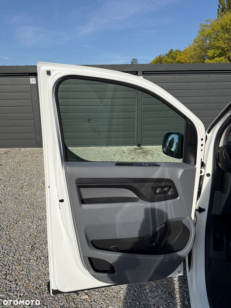 Toyota ProAce - 12
