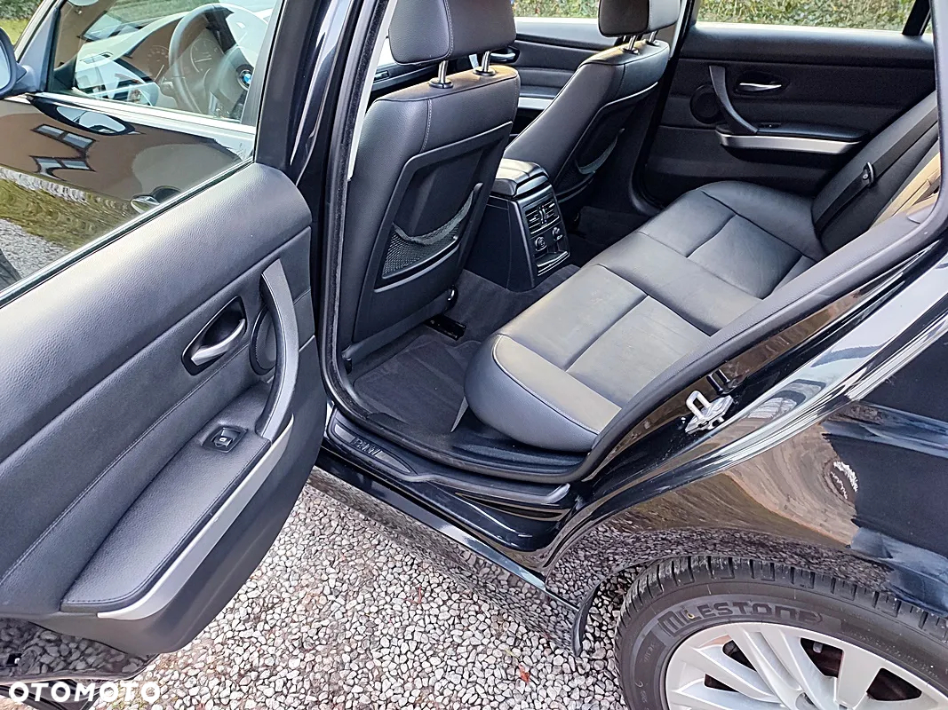 BMW Seria 3 320d - 20