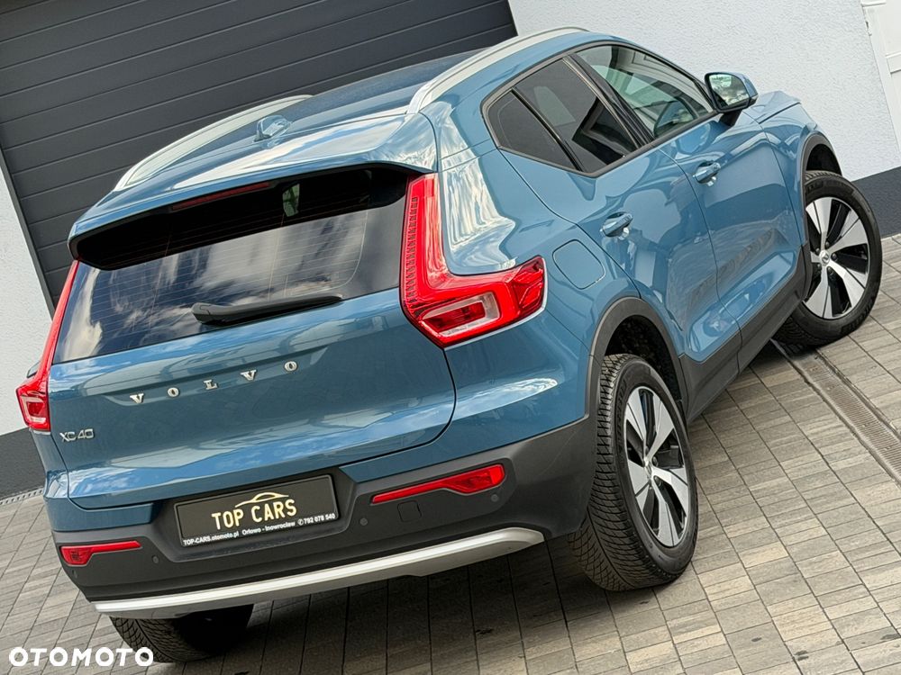 Volvo XC 40 B3 B DKG Plus Dark - 4