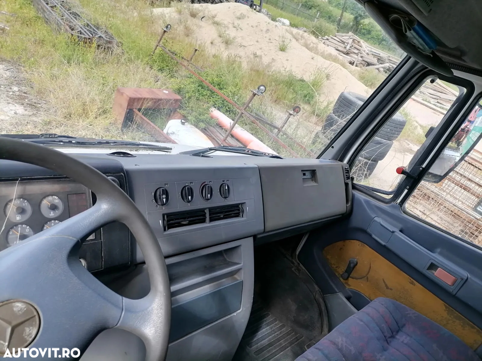 Mercedes-Benz Vario 812 - 11