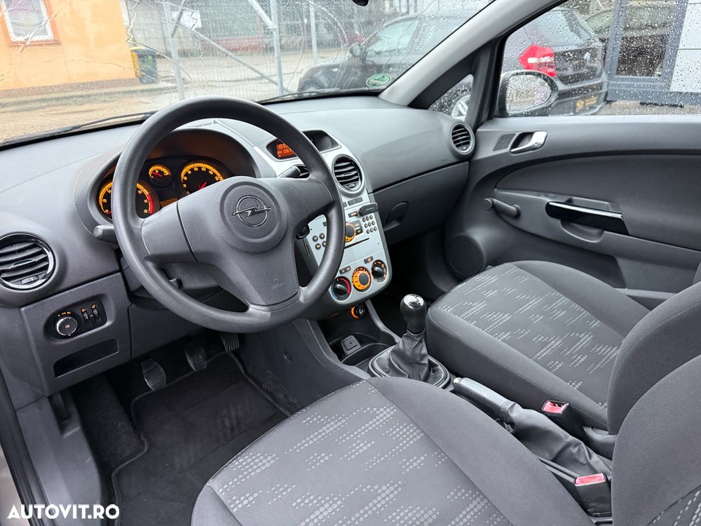 Opel Corsa - 10