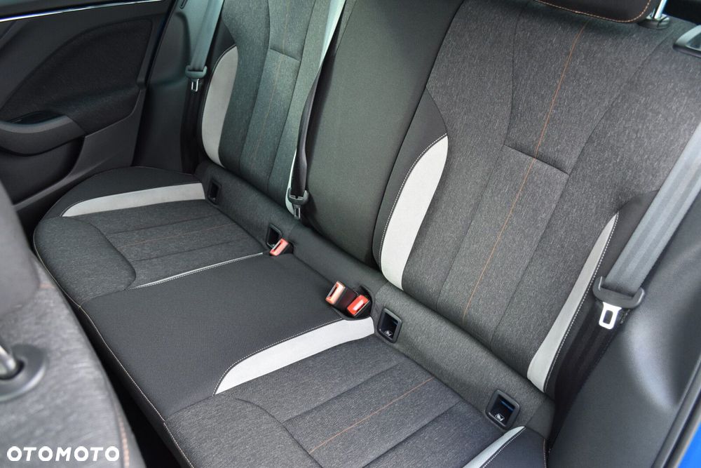 Skoda Kamiq 1.0 TSI Style DSG - 28