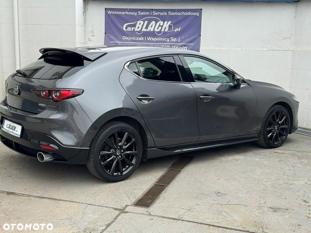 Mazda 3 - 8