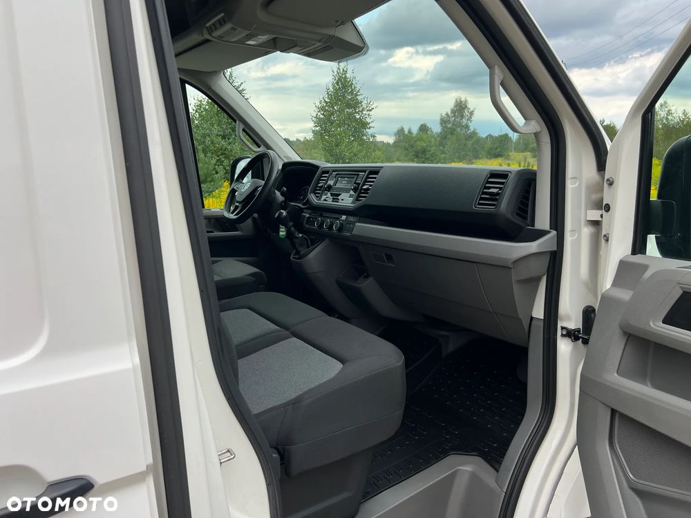 Volkswagen CRAFTER 35 - 27