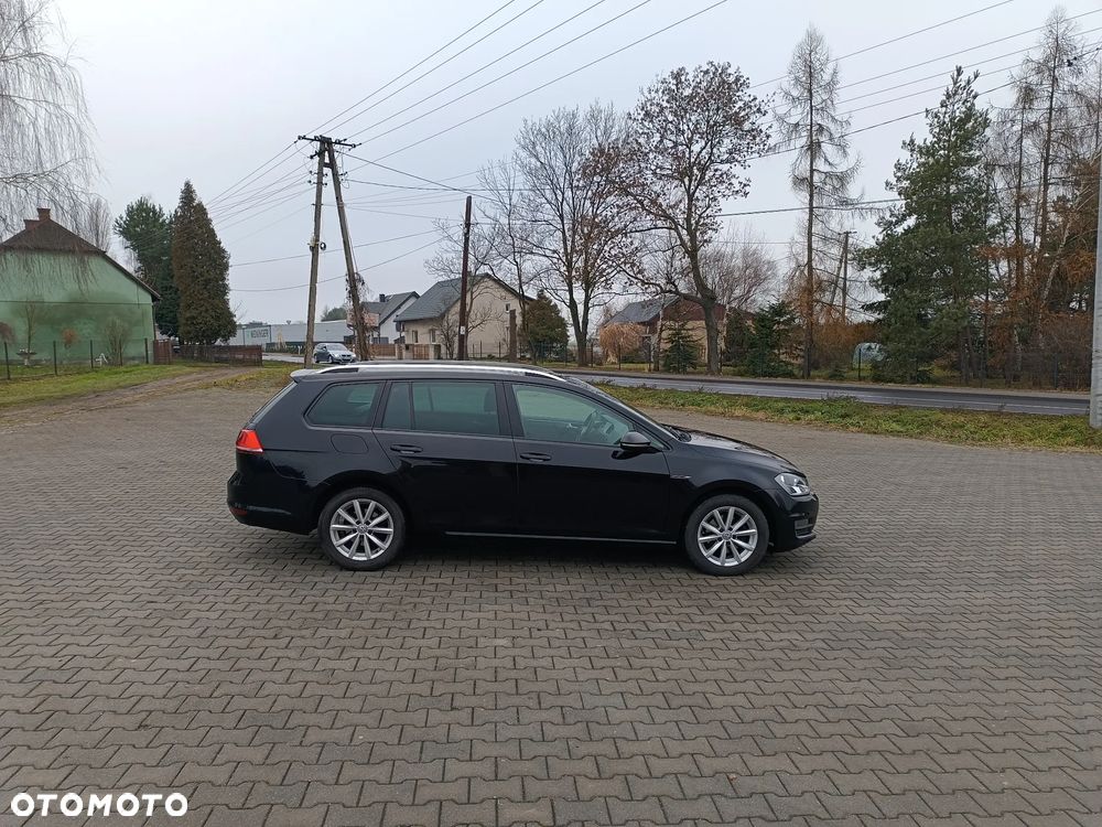 Volkswagen Golf 2.0 TDI BlueMotion Technology Lounge - 8