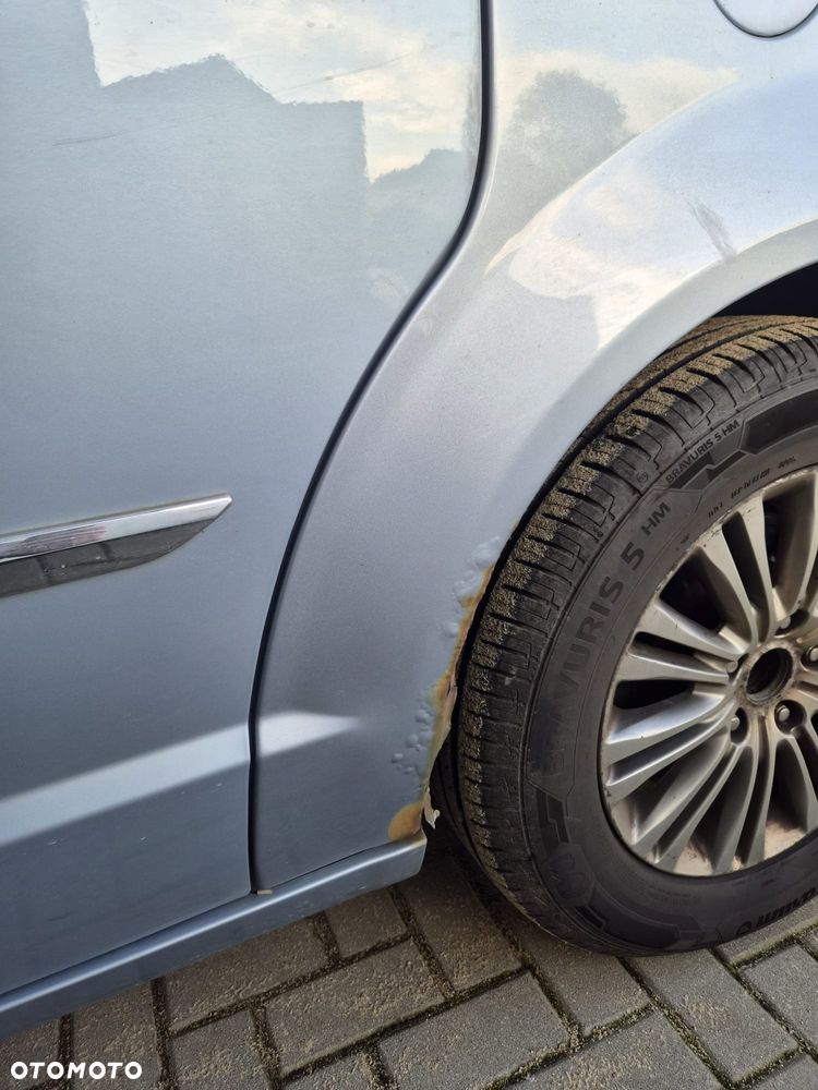 Chrysler Town & Country 3.6 Limited - 19