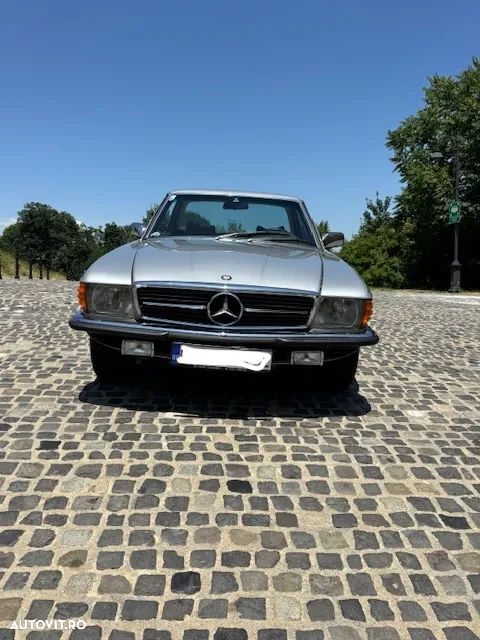 Mercedes-Benz SLC - 8