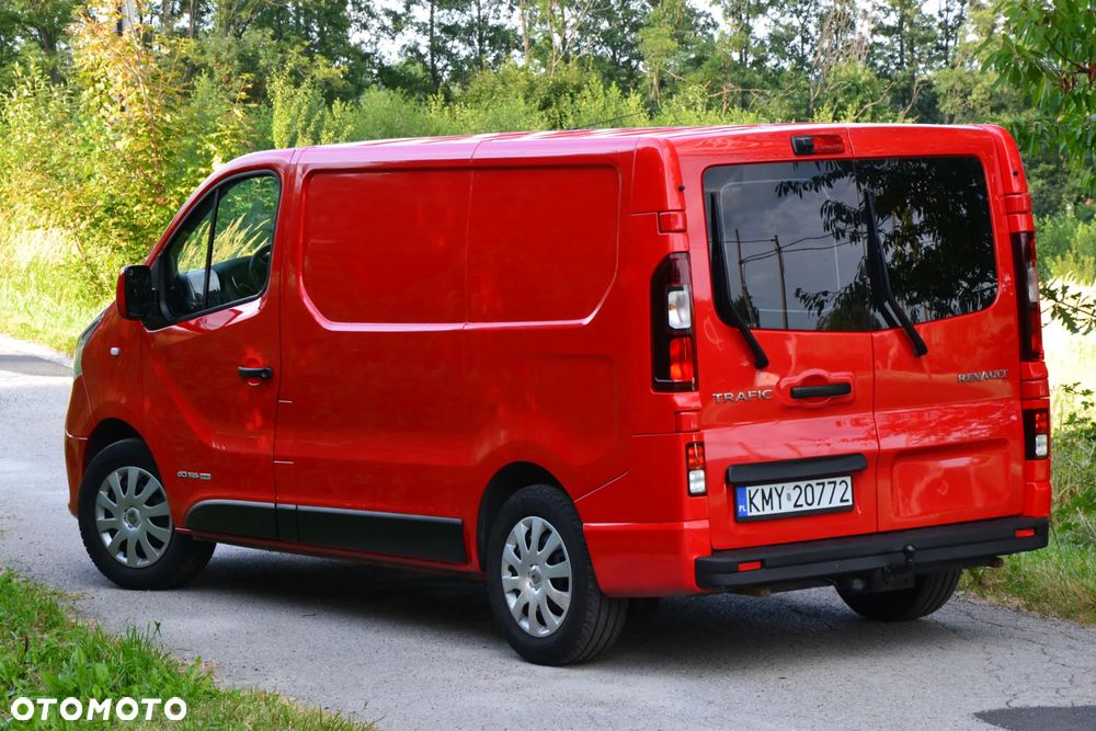 Renault Trafic  Kamera Hak  R linke - 4