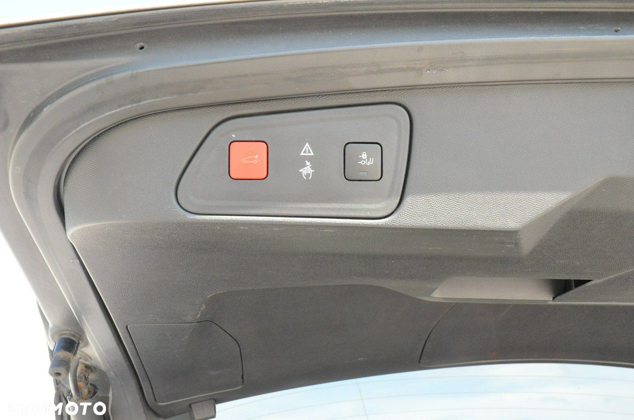 Peugeot 3008 2.0 BlueHDi Crossway S&S - 18