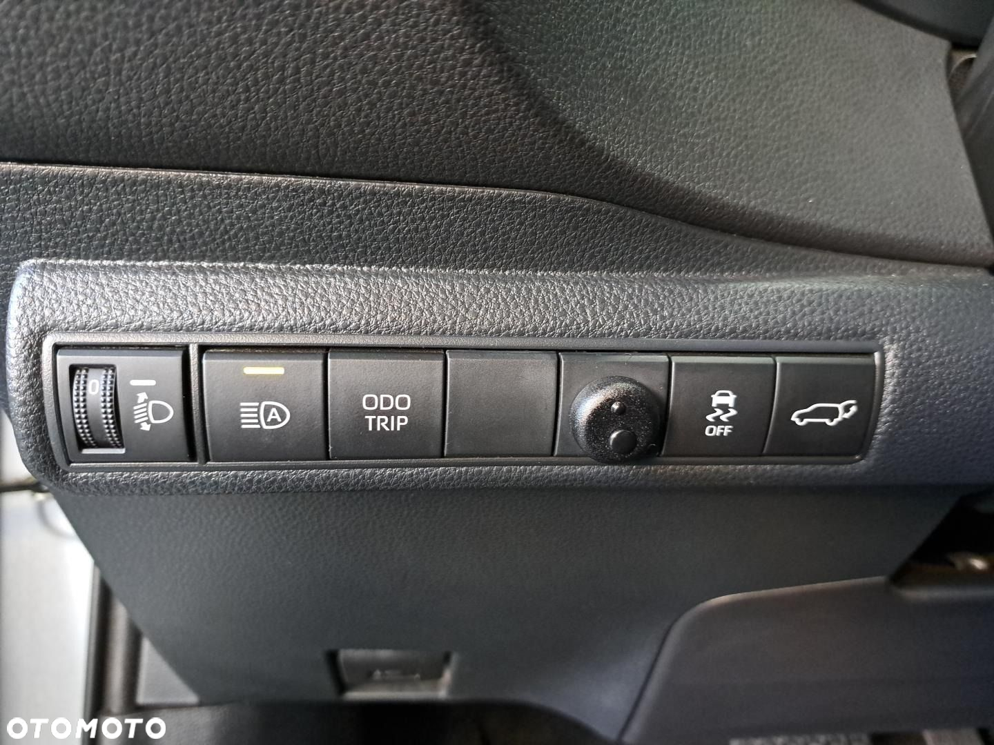 Toyota Corolla - 27
