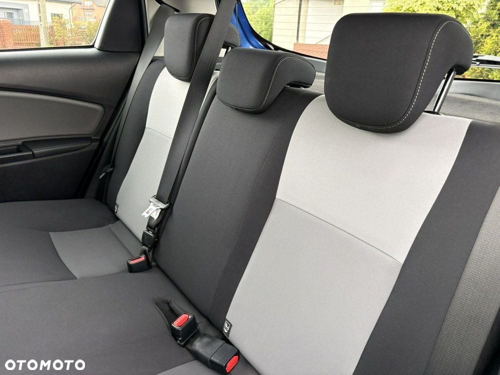 Toyota Yaris - 22