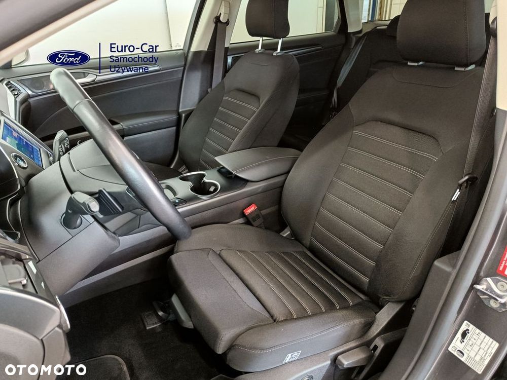 Ford Mondeo 2.0 EcoBlue Titanium - 13