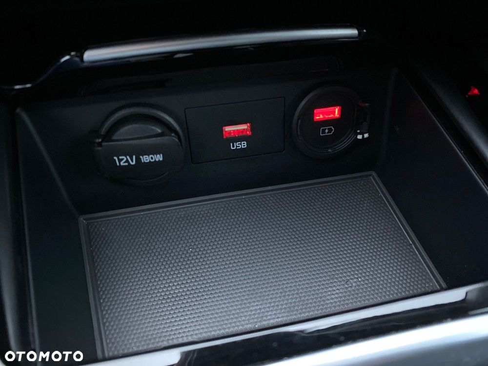 Kia Ceed - 27