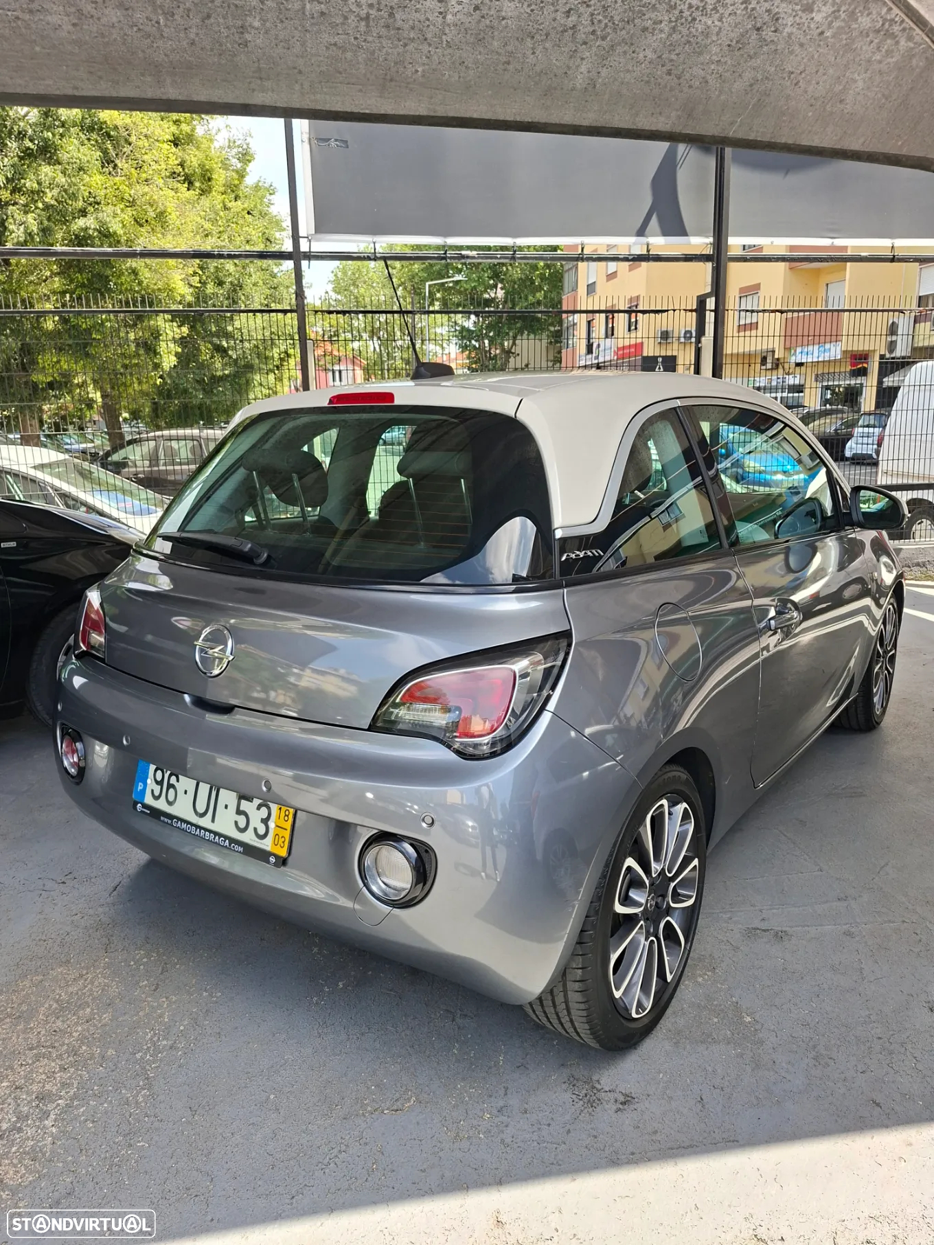 Opel Adam 1.2 Glam - 4