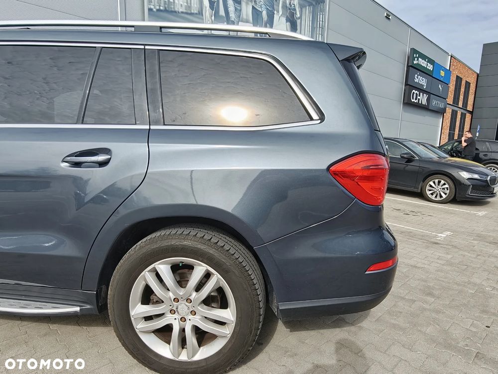 Mercedes-Benz GL 350 BlueTEC 4Matic 7G-TRONIC - 34