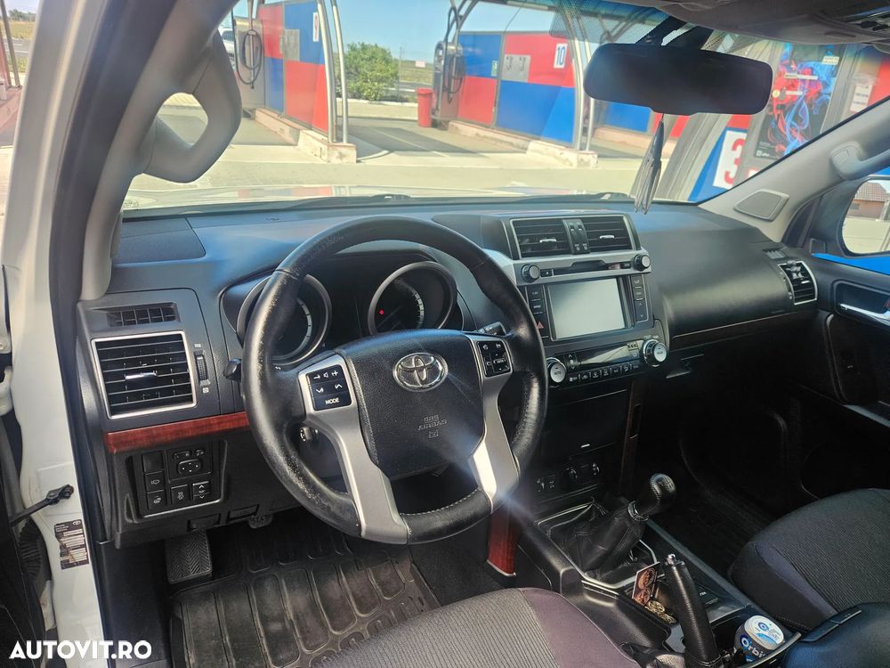 Toyota Land Cruiser 2.8l Turbo D-4D Executive - 9