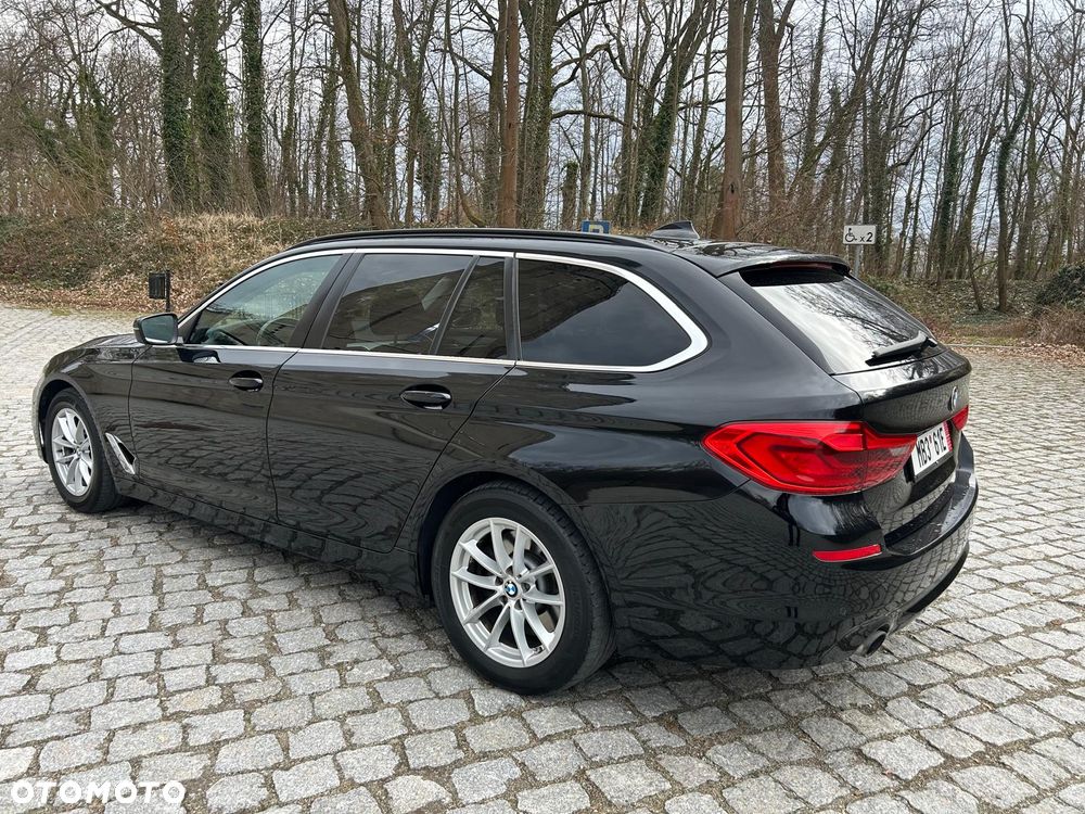 BMW Seria 5 530d xDrive Sport Line - 8