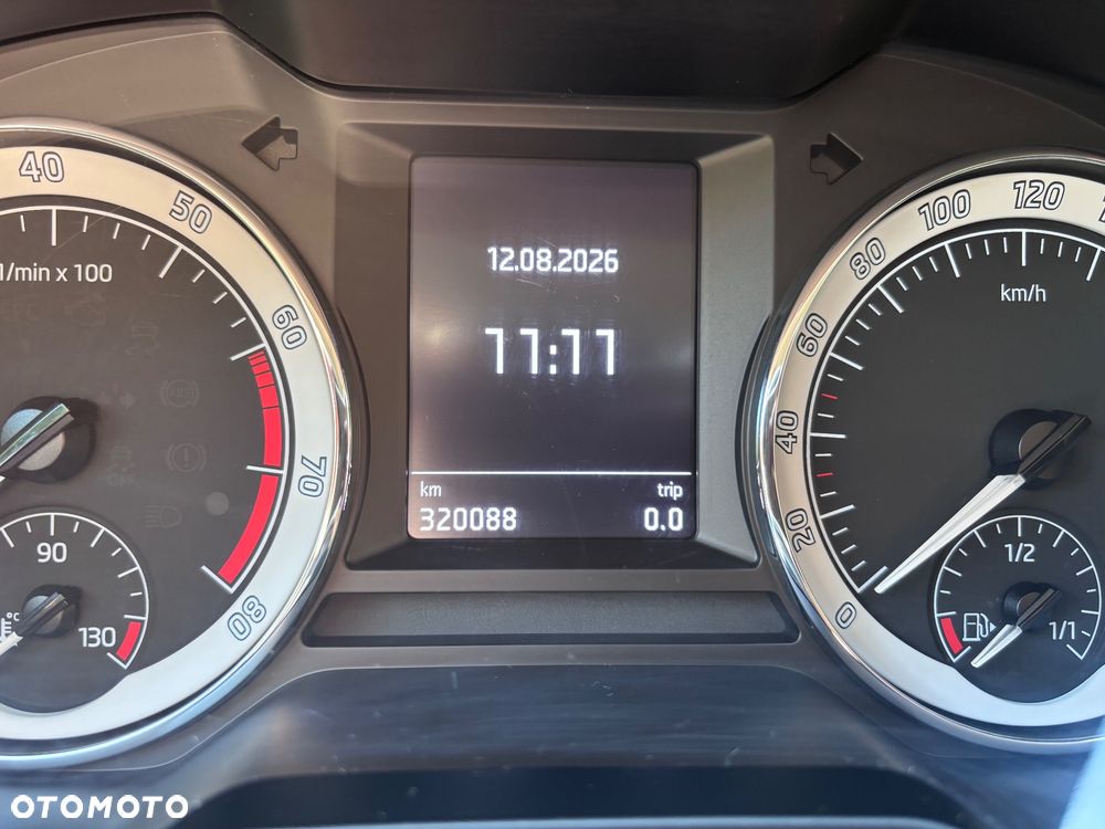 Skoda Octavia - 25