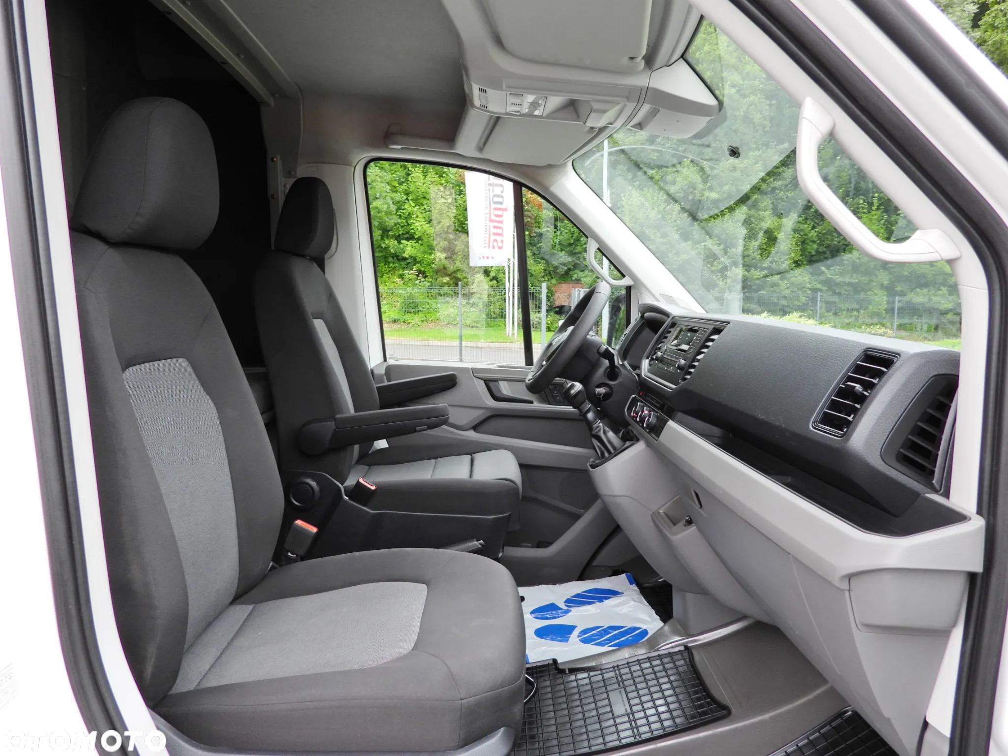 Volkswagen CRAFTER  PLANDEKA 8 PALET WEBASTO TEMPOMAT LEDY KLIMATYZACJA 180KM [ 044025 ] - 31