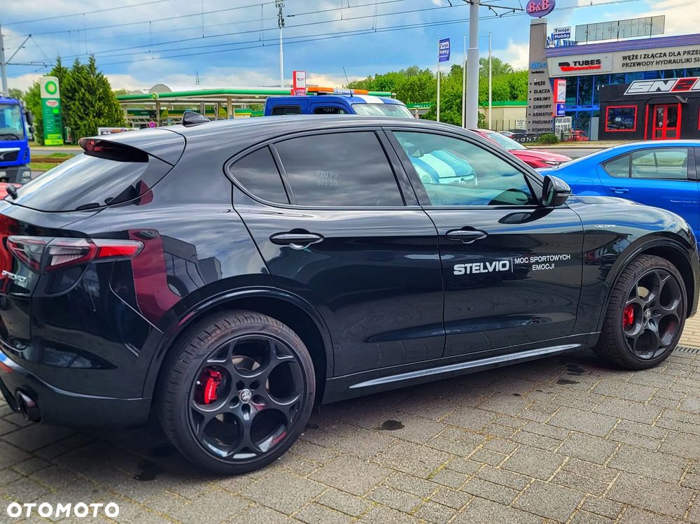 Alfa Romeo Stelvio 2.0 Turbo Veloce Q4 - 5