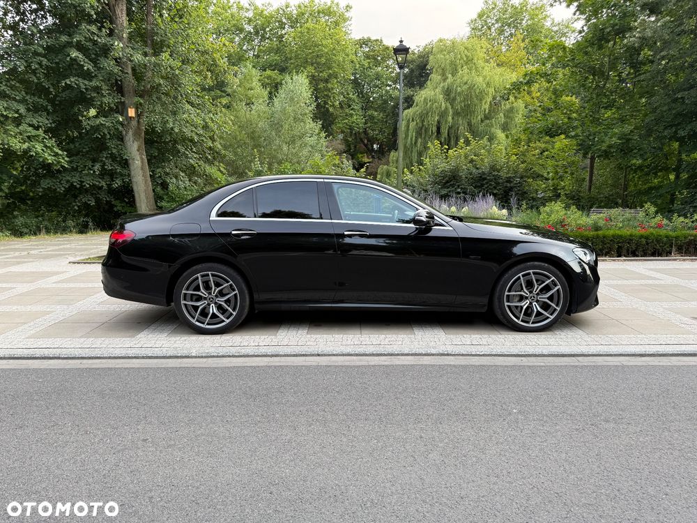 Mercedes-Benz Klasa E 300 de Avantgarde - 5
