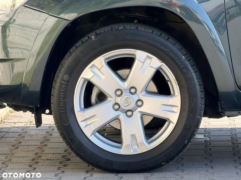Toyota RAV4 2.2 D-4D Prestige - 14