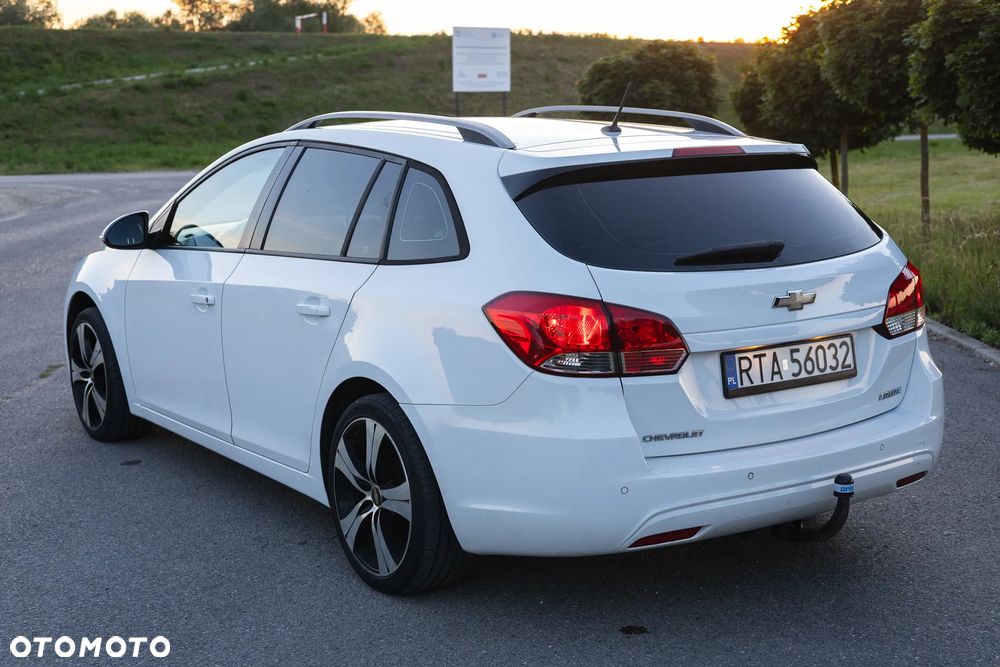 Chevrolet Cruze 1.8 LT - 21