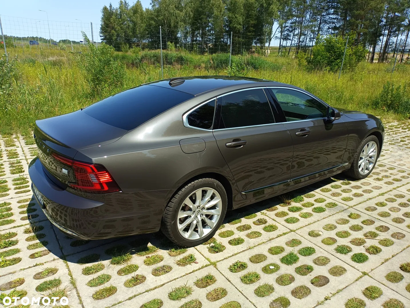 Volvo S90 T8 AWD Plug-In Hybrid Ultimate Bright - 9