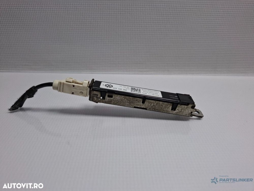 Amplificator antena VOLKSWAGEN JETTA IV 162, 163, AV3, AV2 2009 - > TDI CAYC 5C6035552 - 1