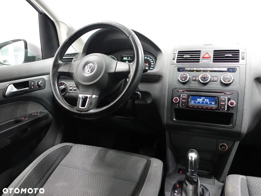 Volkswagen Touran 1.6 TDI DPF BlueMotion Technology DSG Comfortline - 31