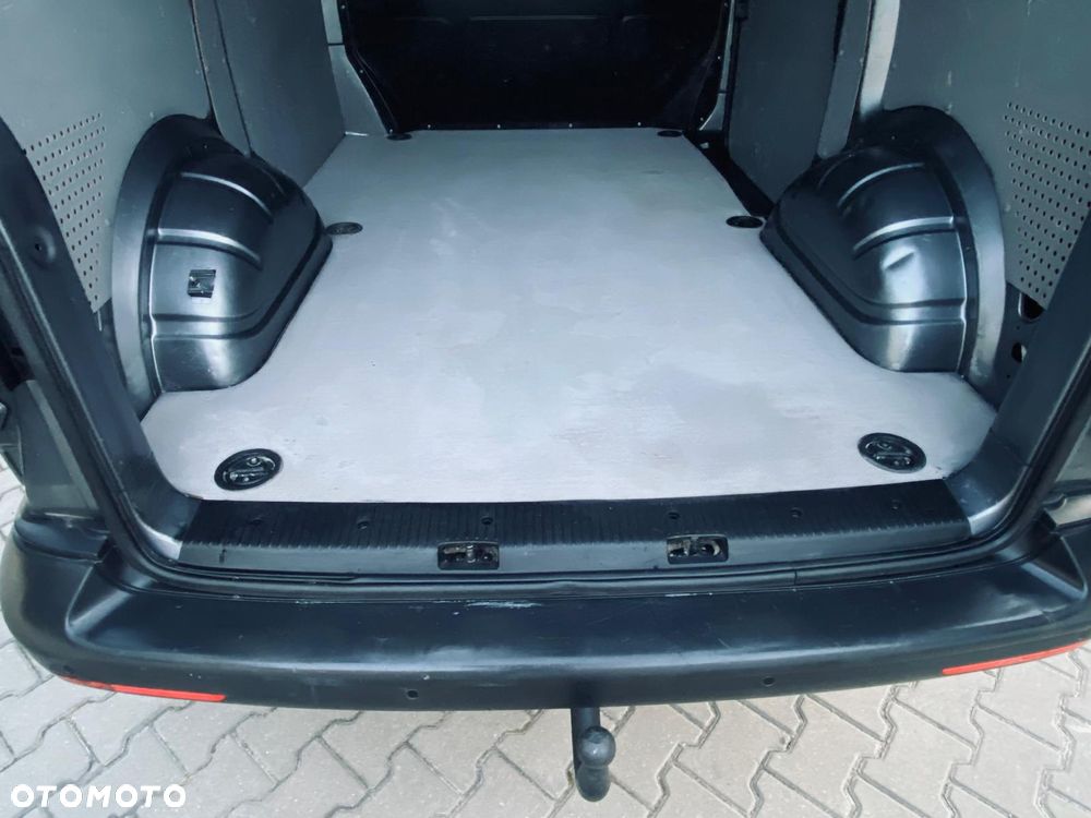 Volkswagen TRANSPORTER - 28