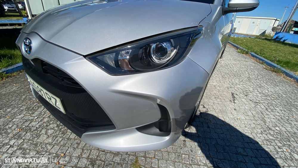 Toyota Yaris 1.5 HDF Comfort - 13