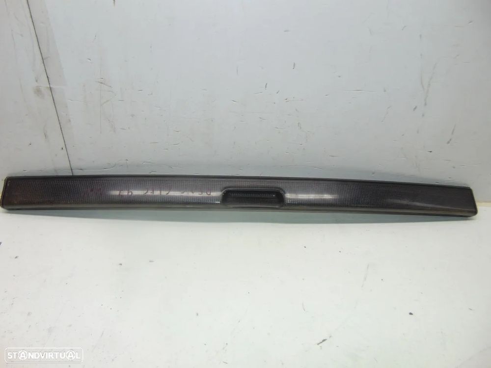 Renault Clio 3 friso refletor mala - 1