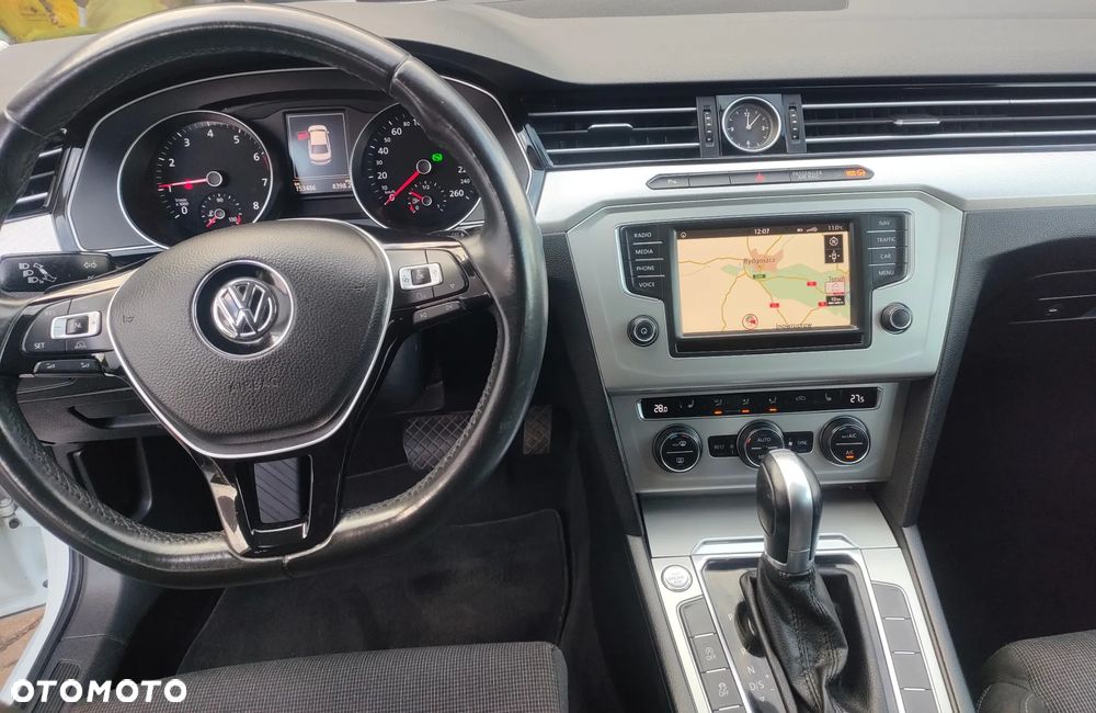 Volkswagen Passat 1.8 TSI BMT Comfortline DSG - 2