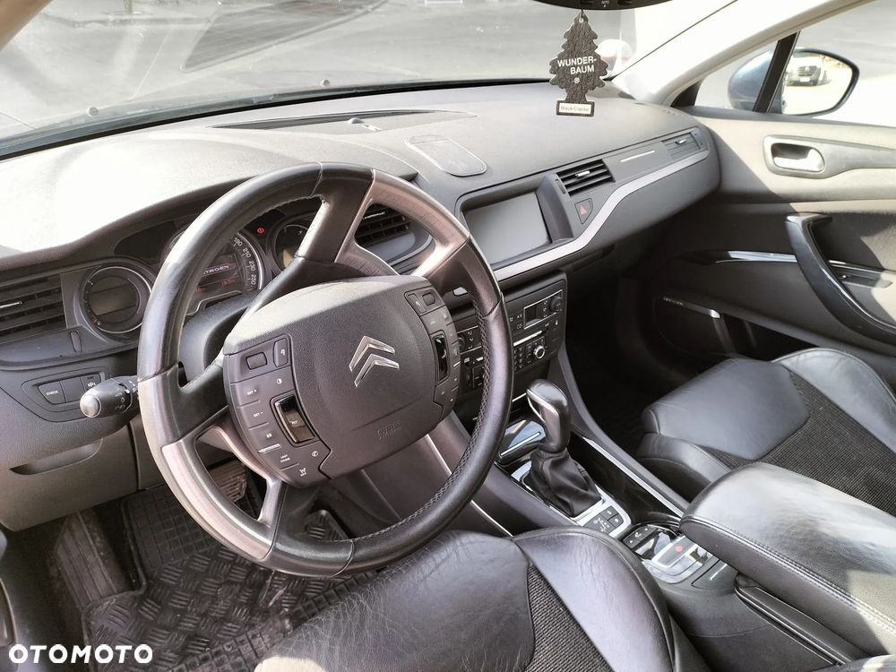 Citroën C5 2.7 HDi V6 Exclusive - 6