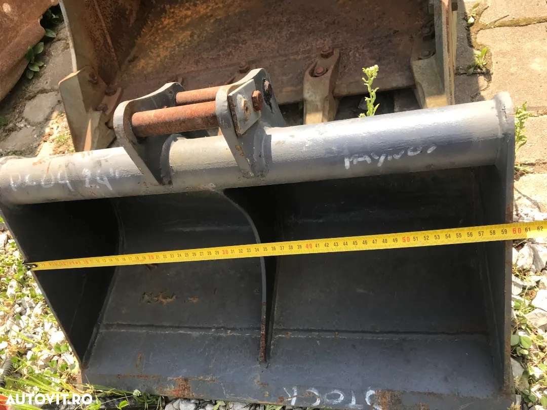 Cupa miniexcavator Komatsu PC09 - 7
