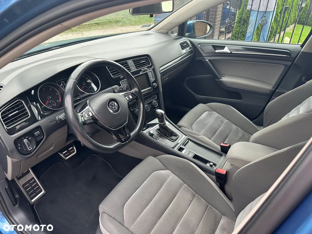 Volkswagen Golf 2.0 BlueTDI DSG Highline - 7