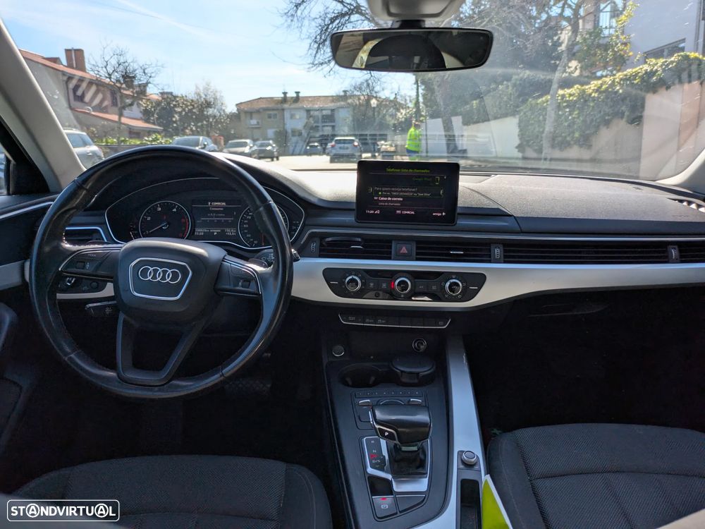 Audi A4 Avant 2.0 TDI S tronic - 13